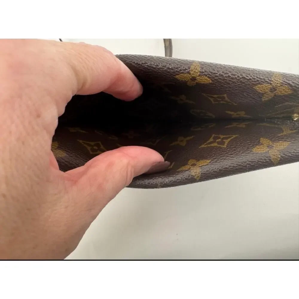 Women's Louis Vuitton Monogram Pochette Double Rabat Shoulder Bag